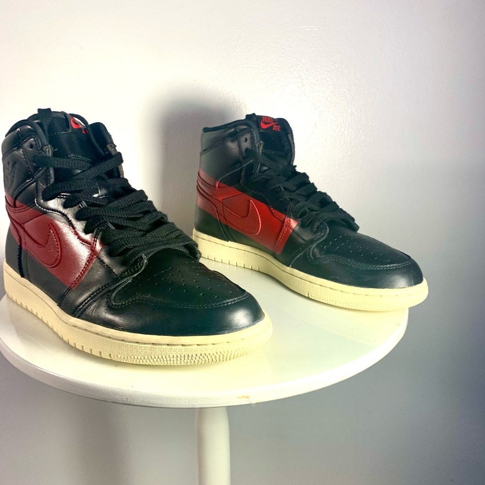 Aj1 high top eggshell gym red